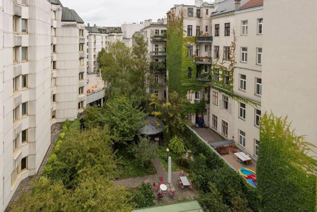 Amazing Terrace, Close To Viennas Biggest Shopping Street Экстерьер фото